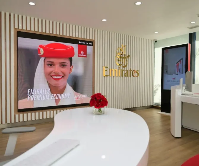 emirates travel store mauritius