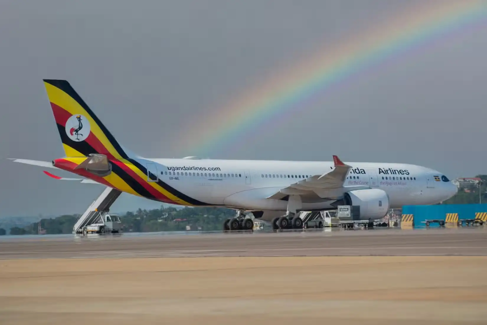 Uganda airlines Airbus A330-800neo london gatwick