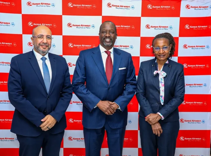 Ag. Group MD & CEO at Kenya Airways, Capt. George Kamal, Chairman Mr Kiprono Kittony and the CFOfficer at Kenya Airways, Ms. Mary Mwenga